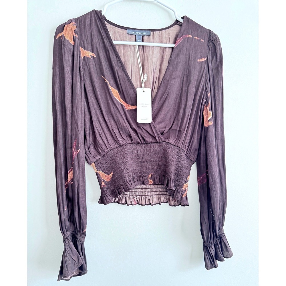 nwt Grade & Gather Size Small Wisp Print Satin Surplice Smocked Whimsigoth Top